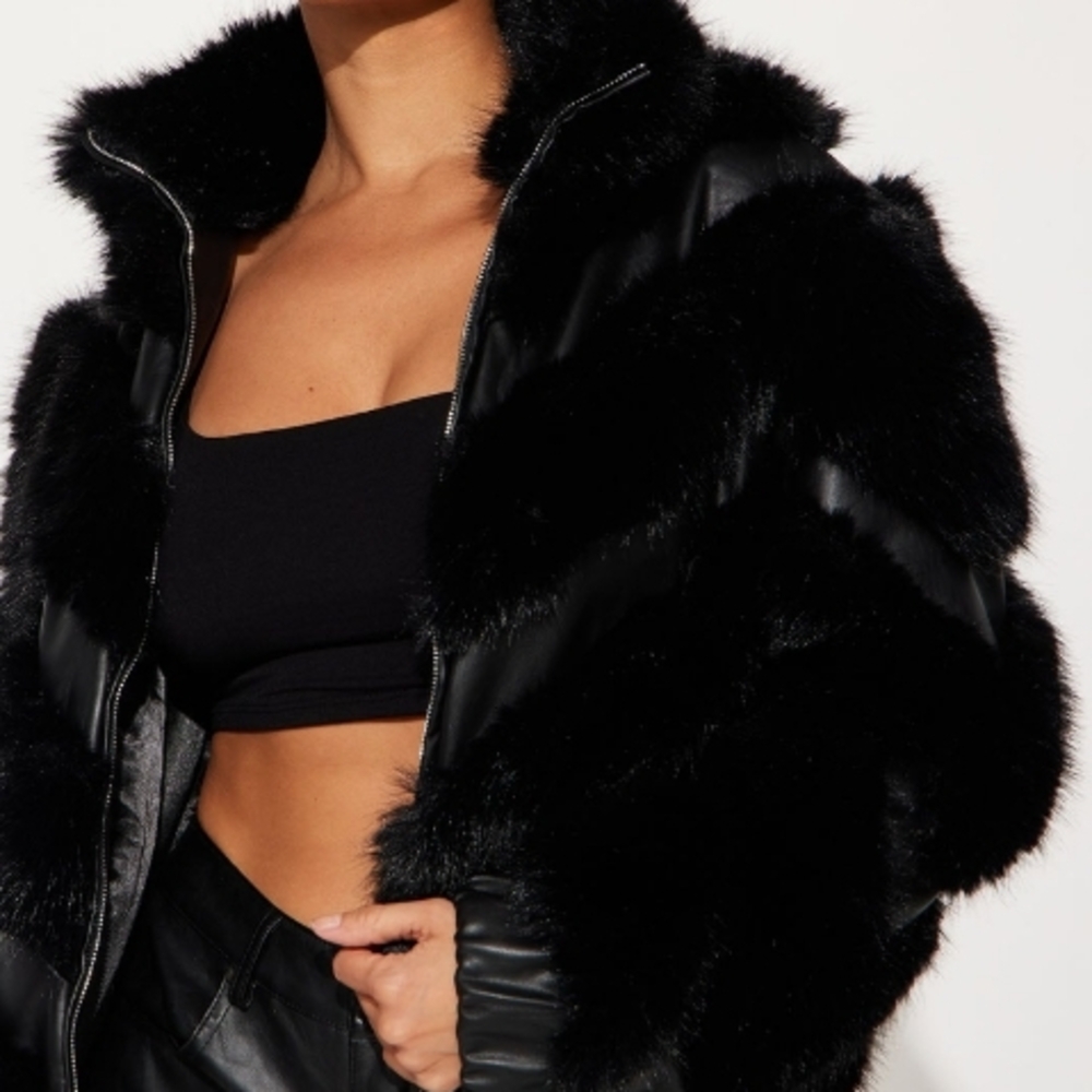 Black Faux Fur Women's Jacket